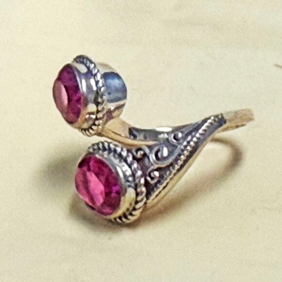 STERLING SILVER RING, ORCHID QUARTZ BYPASS 2 STONES, SIZE 8, FACETTED & FILIGREE - Picture 8 of 10